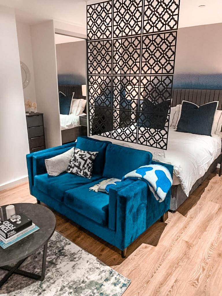 لندن Luxury Apartment - 1 Min From Station المظهر الخارجي الصورة